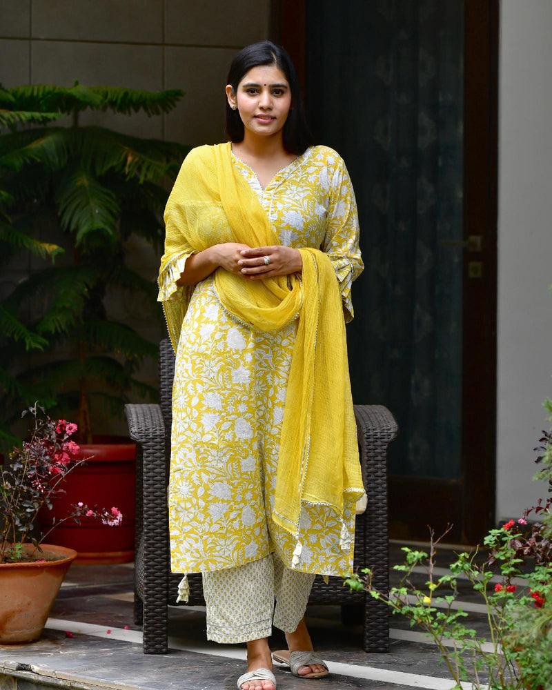 YELLOW & WHITE HANDBLOCK SUIT SET