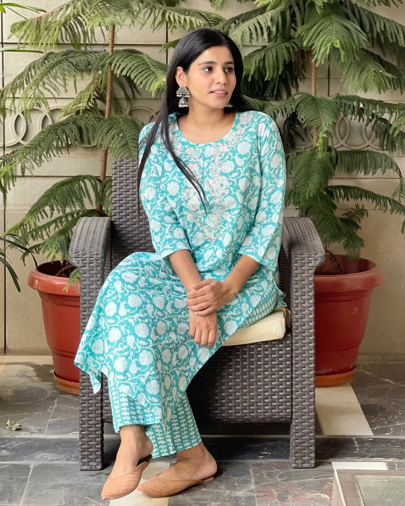 BLUE & WHITE COTTON KURTA SET