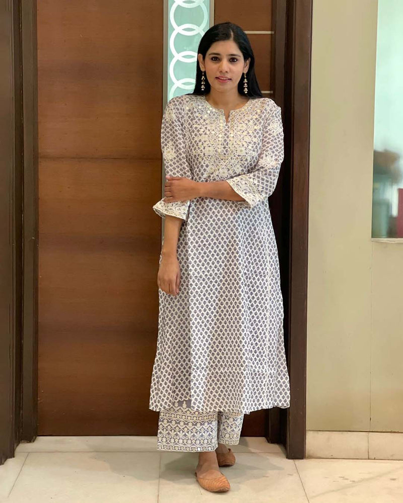 WHITE & GREY MUSLIN KURTA SET WITH EMBROIDERY
