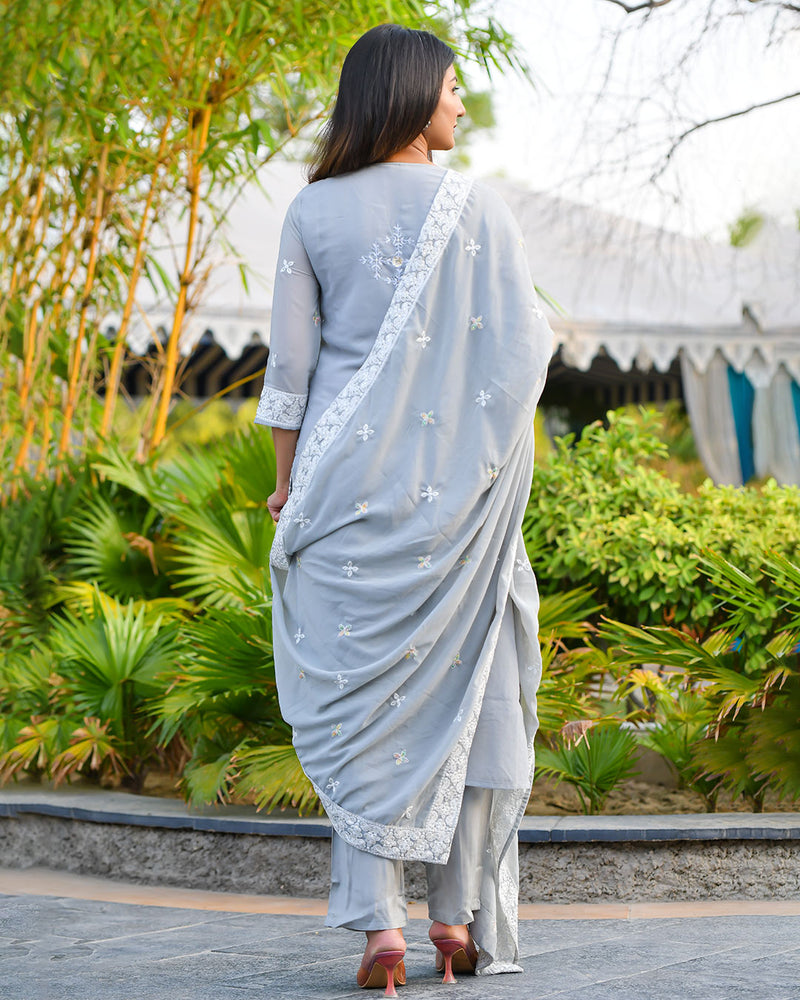 GREY GEORGETTE SUIT SET WITH EMBROIDERY