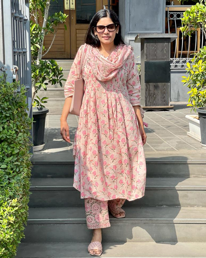 WHITE & PINK FLORAL HANDBLOCK SUIT SET