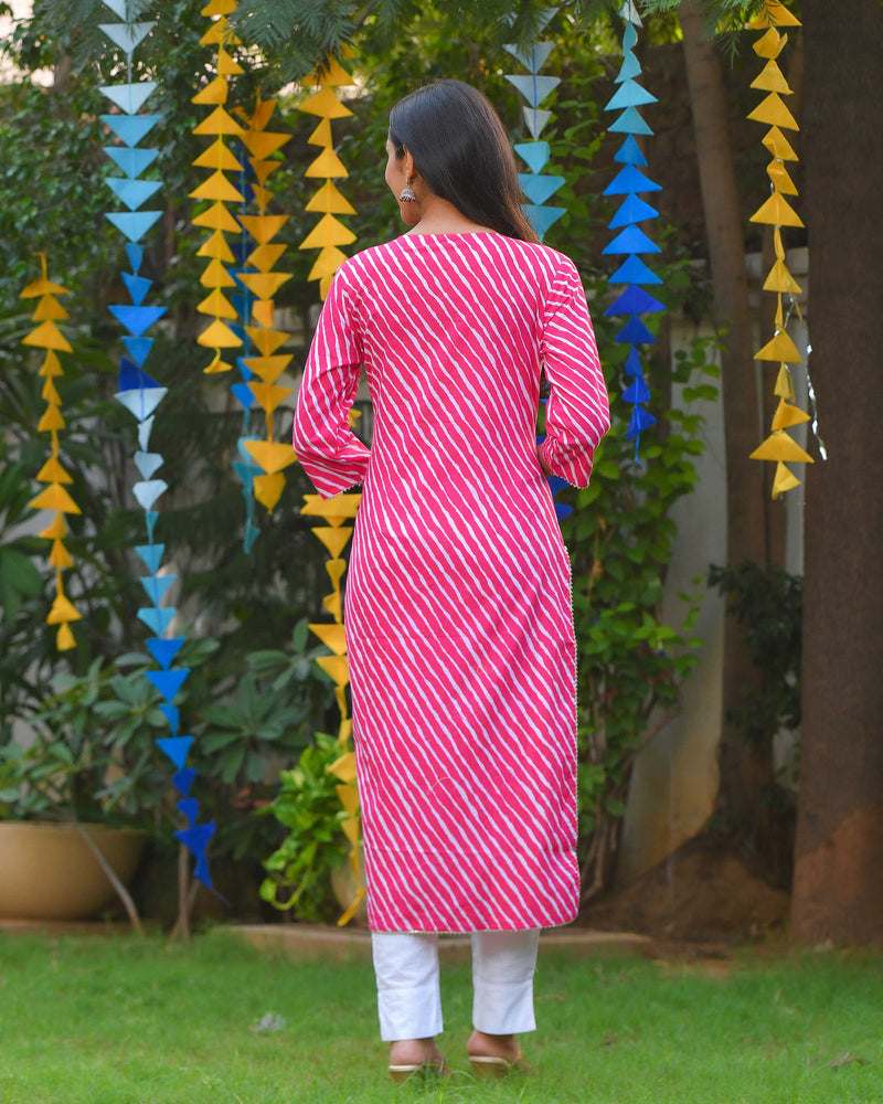 RANI COTTON LEHRIYA KURTA
