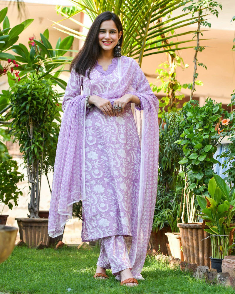 PURPLE HANDBLOCK SUIT SET WITH LACEWORK