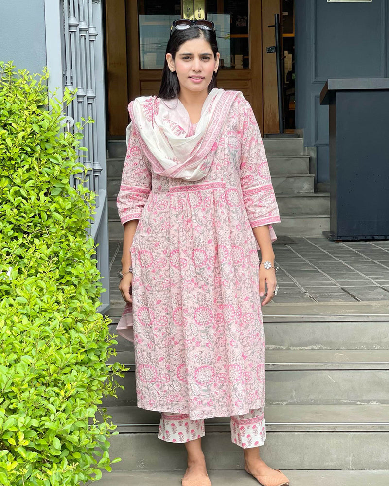 PINK HANDBLOCK SUIT SET WITH VOIL DUPATTA