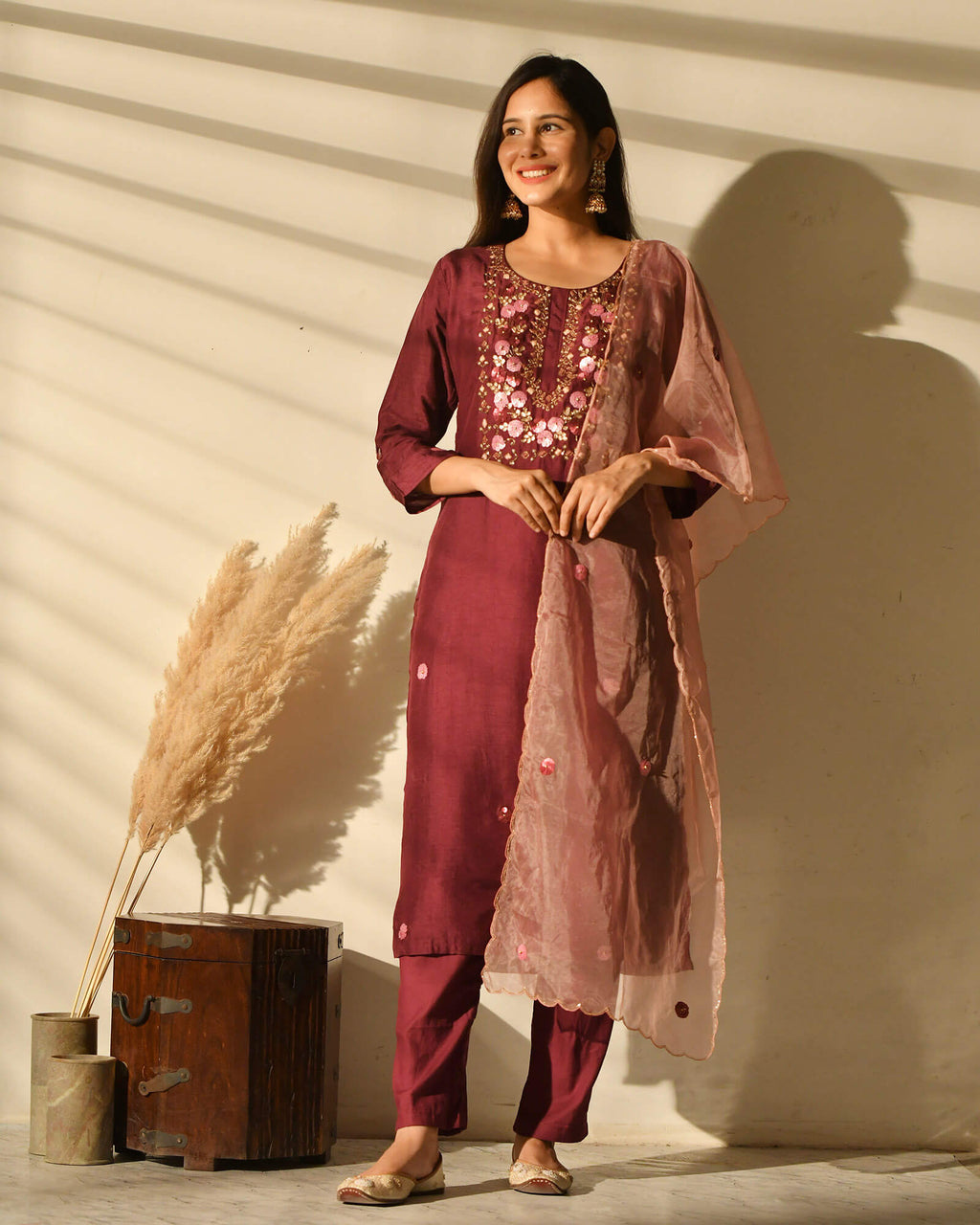BURGUNDY MUSLIN SUIT SET WITH EMBROIDERY