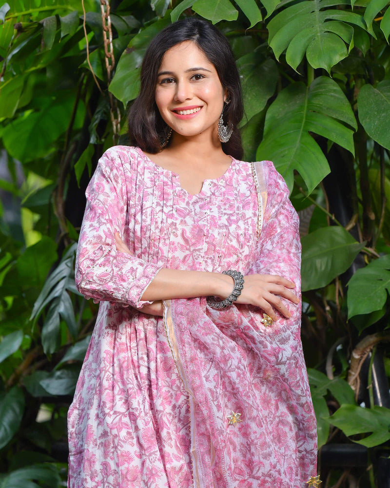 PINK FLORAL HANDBLOCK SUIT SET WITH GOTTA WORK
