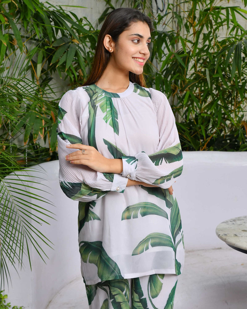 WHITE & GREEN FOREST ESSENTIAL CO-ORD SET
