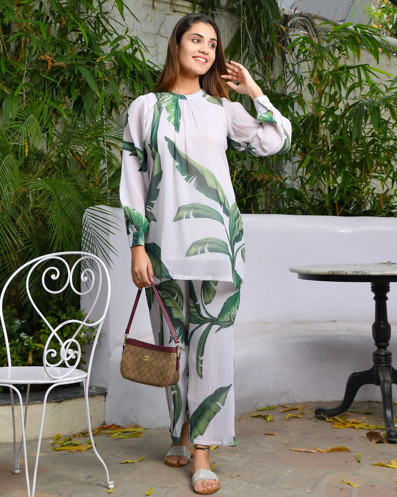 WHITE & GREEN FOREST ESSENTIAL CO-ORD SET