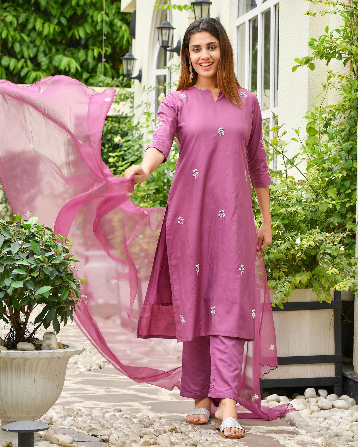 MAGENTA MUSLIN SUIT SET WITH EMBROIDERY