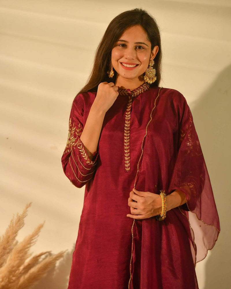 BURGUNDY MUSLIN SUIT SET WITH HANDWORK